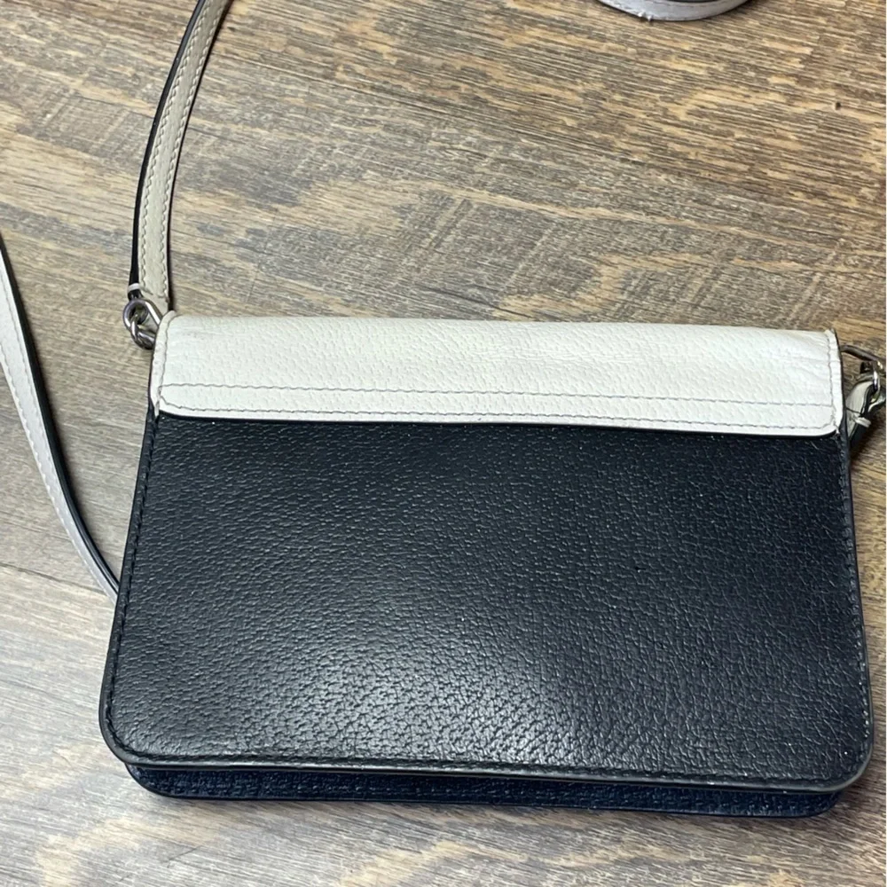 Kate Spade New York Colorblock Ivory Black Pebbled Leather Crossbody Small - Picture 10 of 15